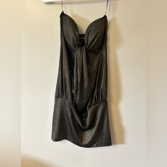 Sugar and Spice Dresses & Skirts - Sugar and Spice strapless mini dress